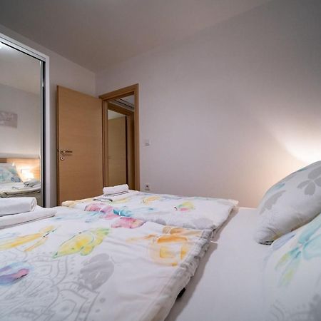 Apartmani Tomi Lopar Exterior foto