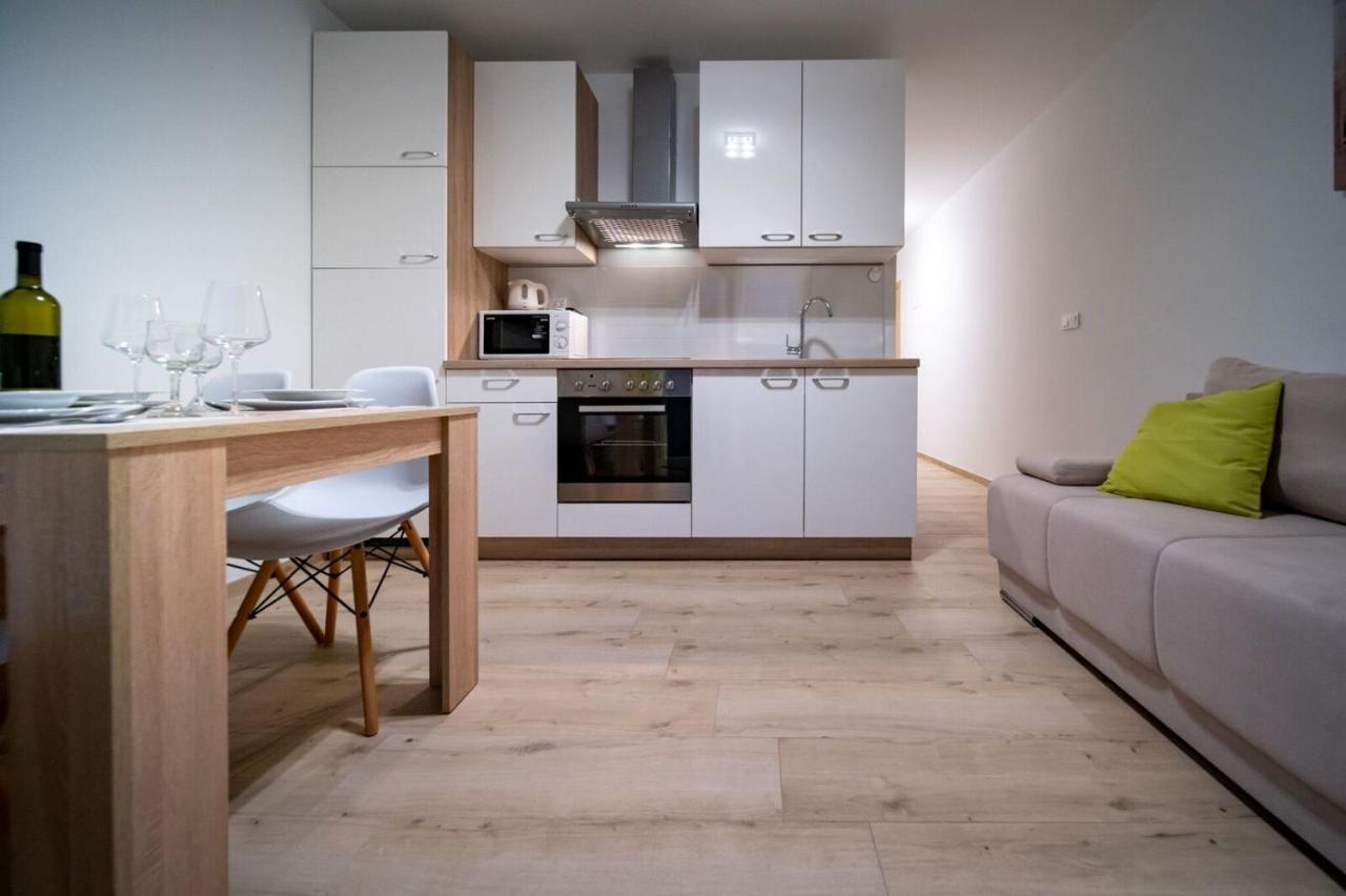Apartmani Tomi Lopar Exterior foto