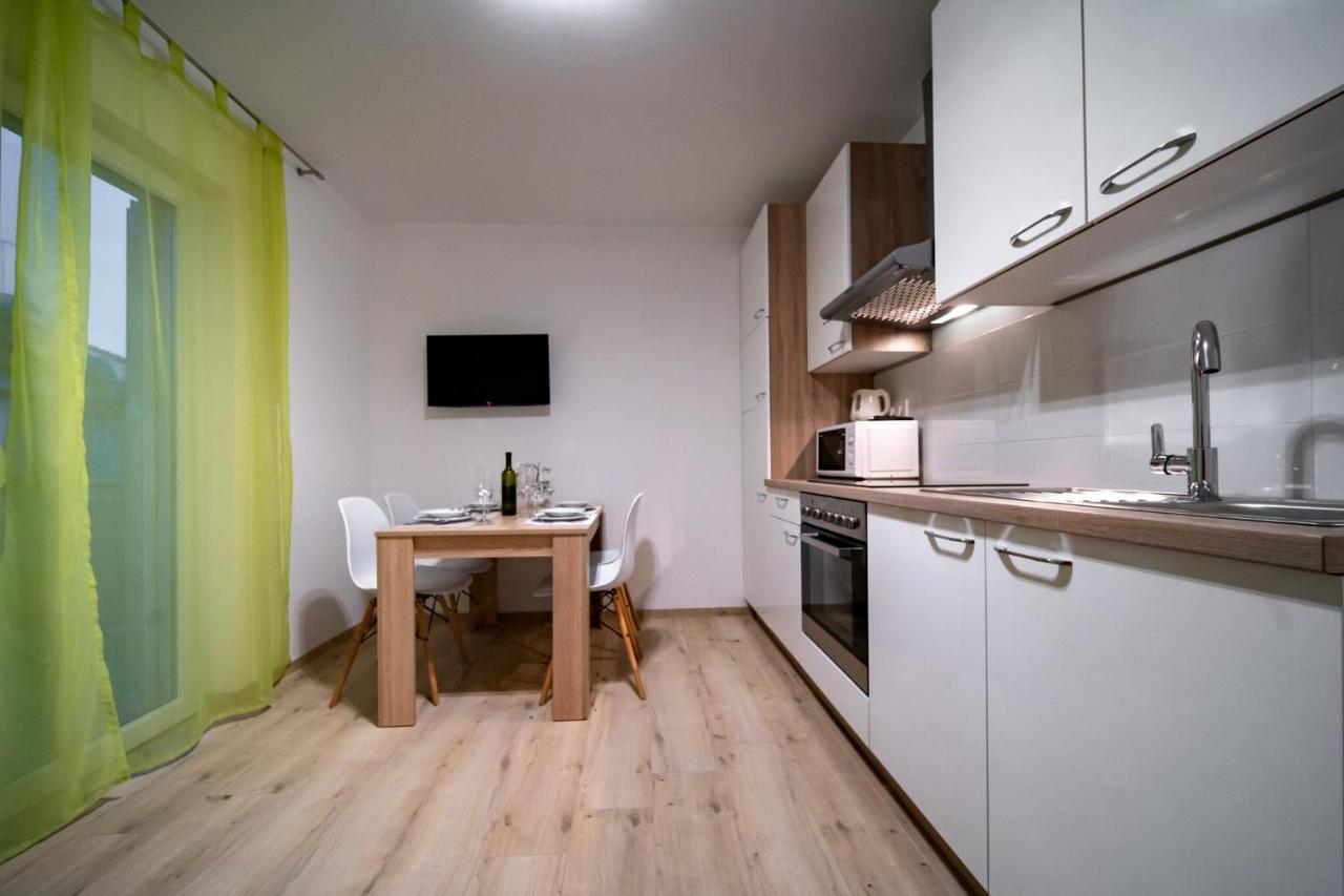 Apartmani Tomi Lopar Exterior foto