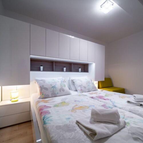 Apartmani Tomi Lopar Cameră foto