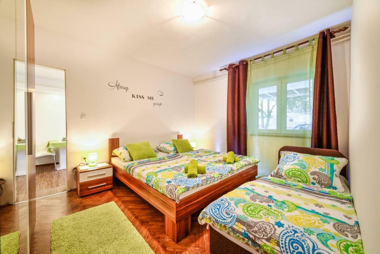 Apartmani Tomi Lopar Exterior foto